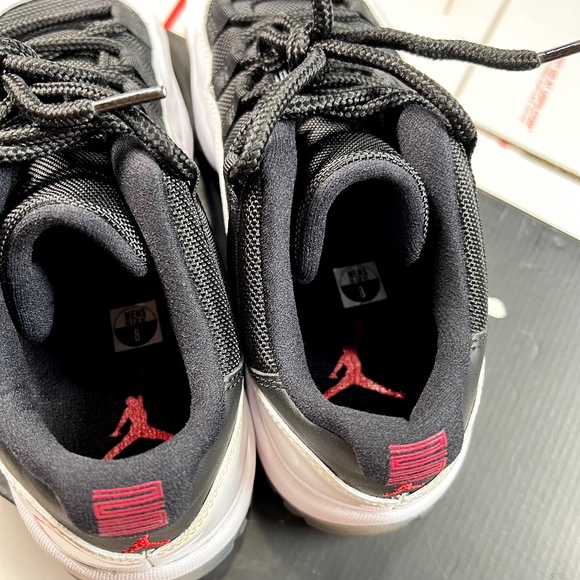 Air Jordan 11 Low - TUXEDO - Men\'s Size 8 - Retro MINT CONDITION! main image 8